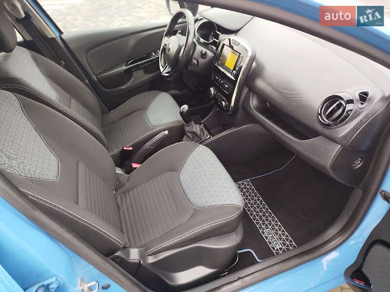 Универсал Renault Clio 2013 в Хмельницком