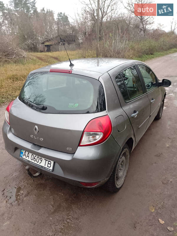 Хэтчбек Renault Clio 2012 в Киеве фото 4 Хэтчбек Renault Clio 2012 в Киеве