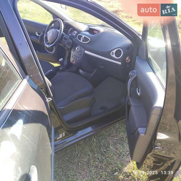 Универсал Renault Clio 2008 в Виннице