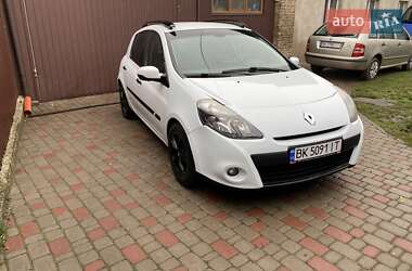 Хетчбек Renault Clio 2011 в Рівному