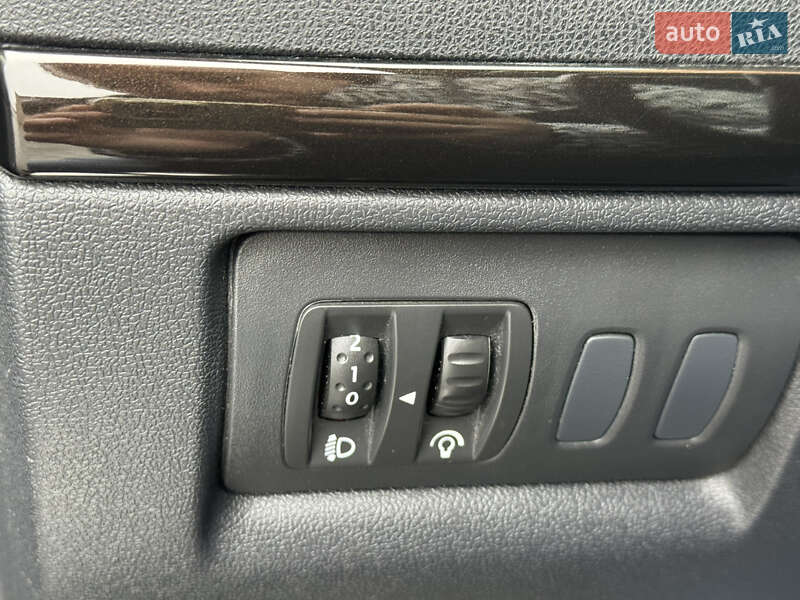 Хэтчбек Renault Clio 2011 в Нетешине фото 14 Хэтчбек Renault Clio 2011 в Нетешине