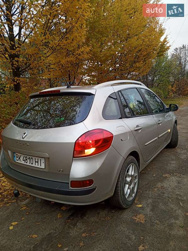 Универсал Renault Clio 2012 в Рокитном