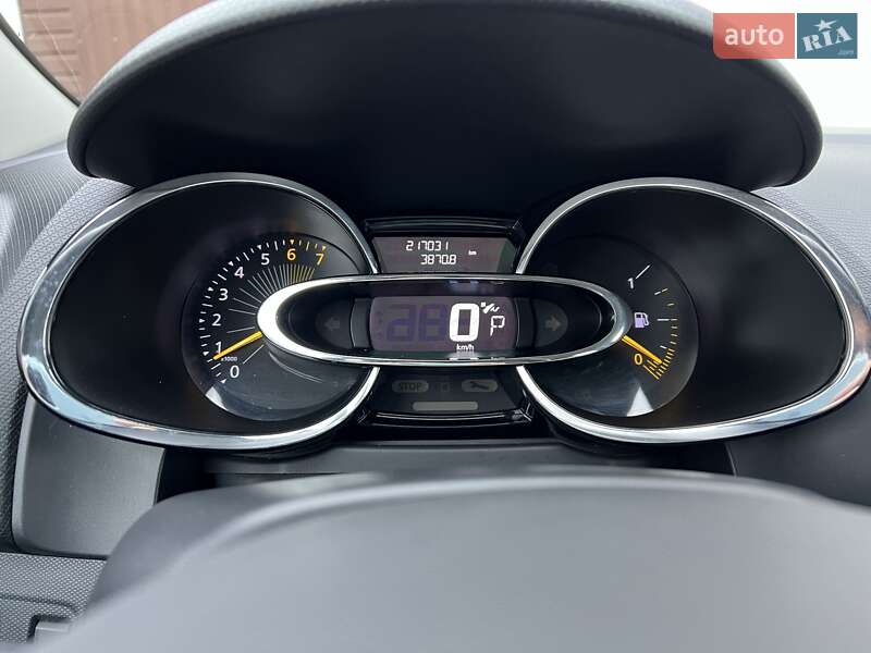 Универсал Renault Clio 2013 в Ровно