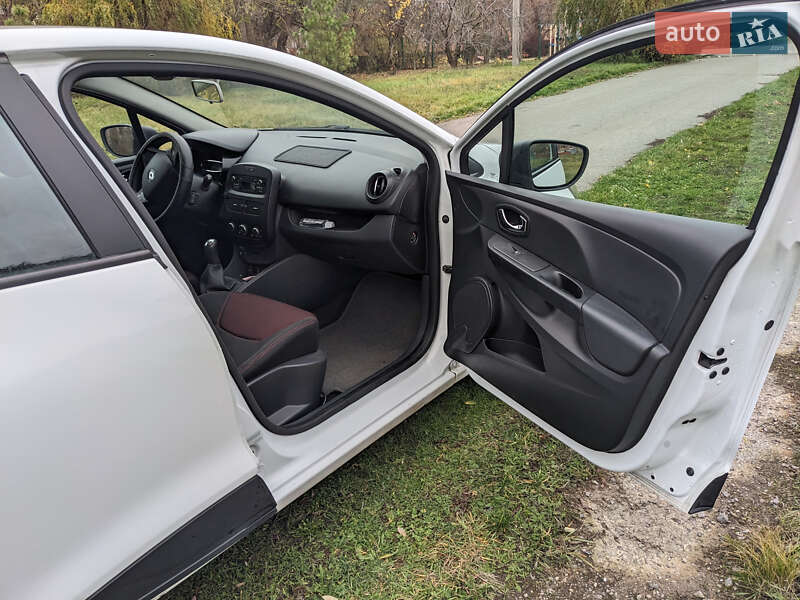 Хэтчбек Renault Clio 2013 в Полтаве