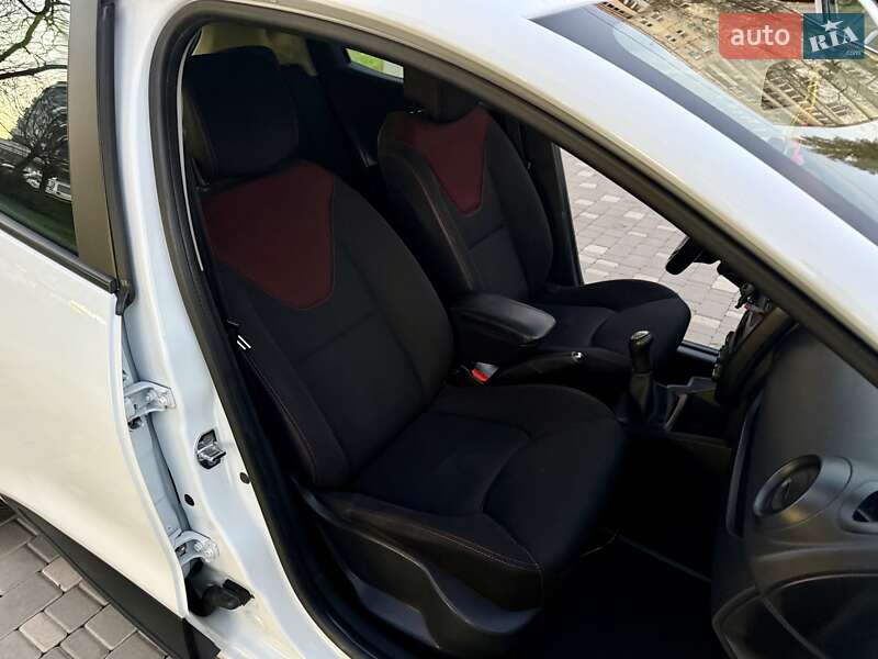 Хэтчбек Renault Clio 2014 в Одессе