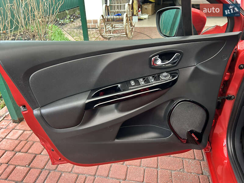 Хетчбек Renault Clio 2015 в Білій Церкві фото 40 Хетчбек Renault Clio 2015 в Білій Церкві