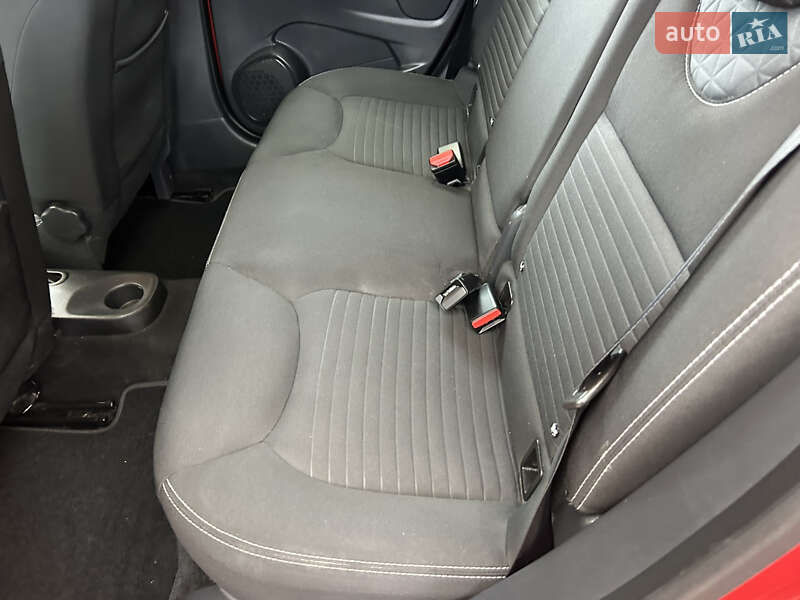 Хетчбек Renault Clio 2015 в Білій Церкві фото 46 Хетчбек Renault Clio 2015 в Білій Церкві