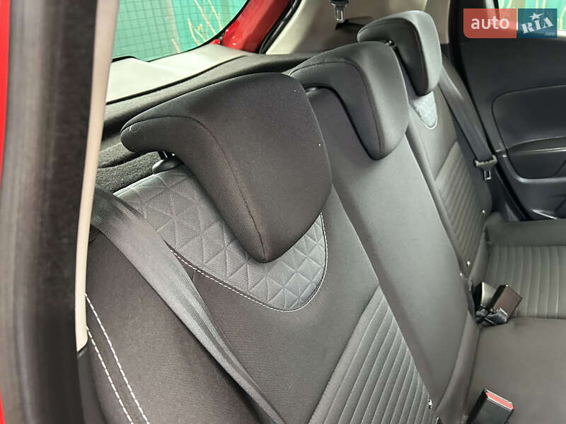Хетчбек Renault Clio 2015 в Білій Церкві фото 52 Хетчбек Renault Clio 2015 в Білій Церкві
