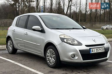 Хэтчбек Renault Clio 2011 в Киеве