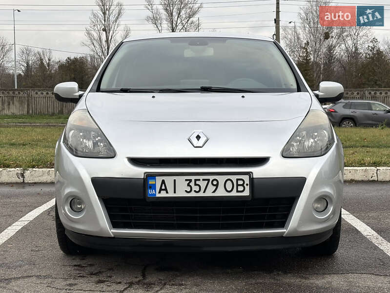 Хэтчбек Renault Clio 2011 в Киеве