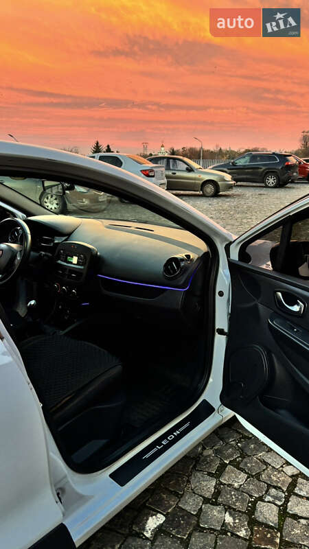Хетчбек Renault Clio 2016 в Дніпрі