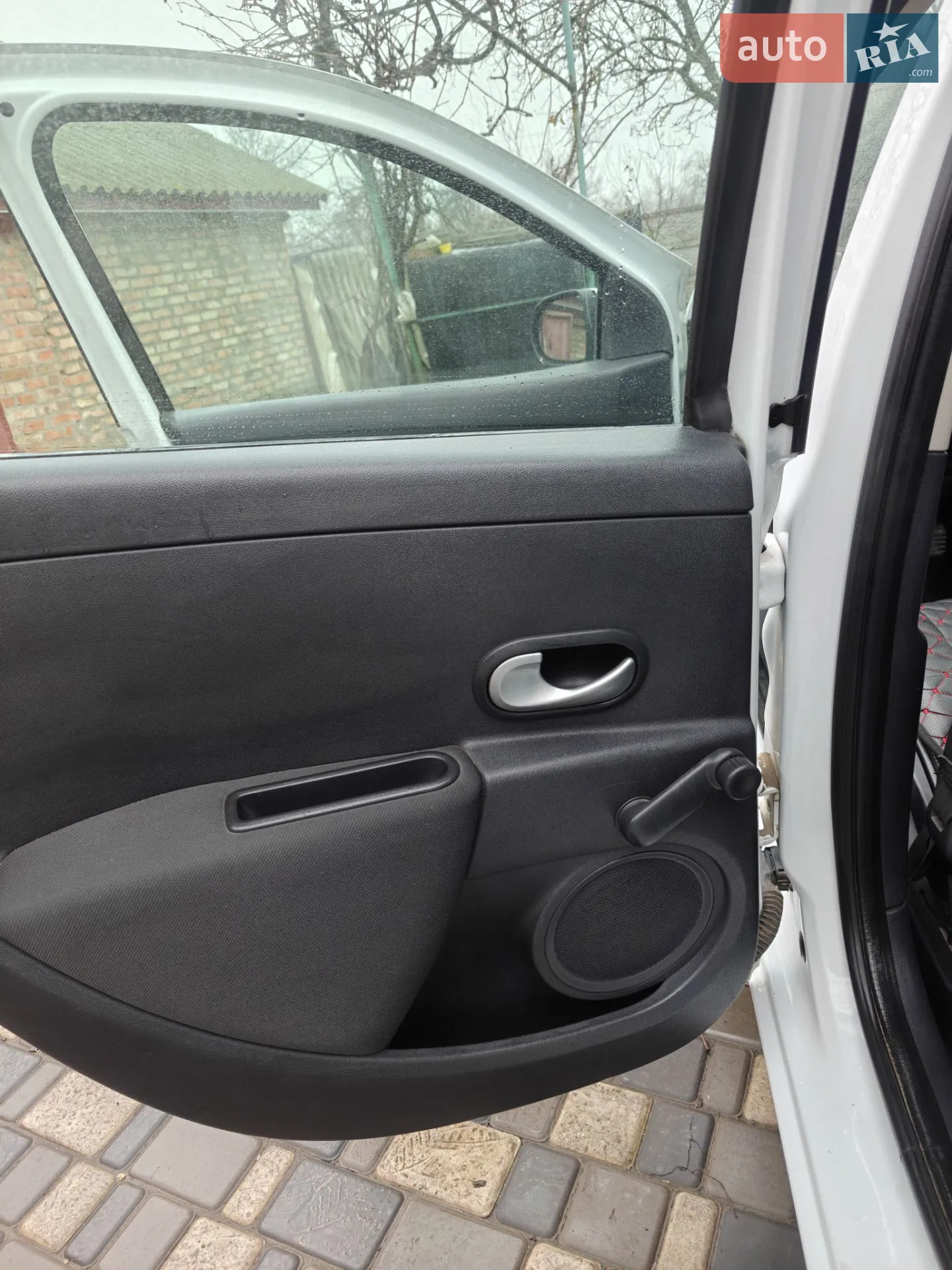 2010 Renault Clio - мініатюра 25