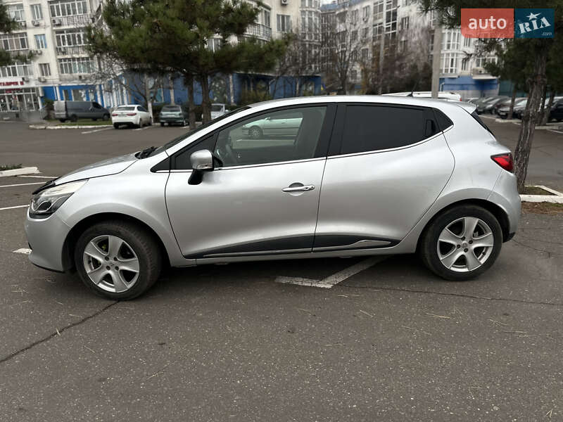 Хэтчбек Renault Clio 2015 в Одессе