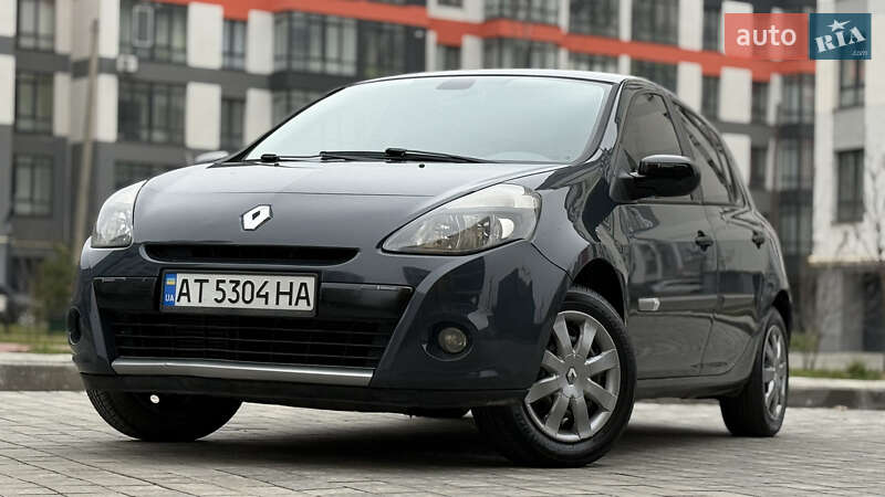 Хэтчбек Renault Clio 2012 в Ивано-Франковске