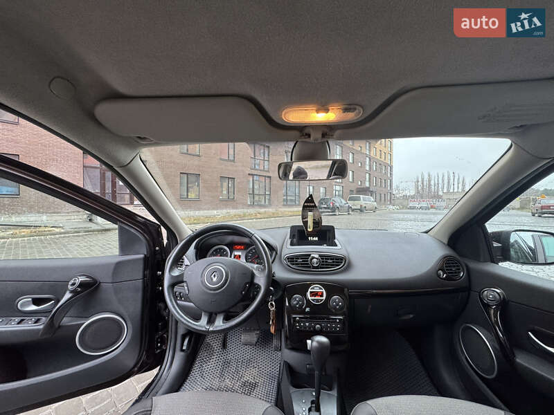Хетчбек Renault Clio 2011 в Острозі фото 8 Хетчбек Renault Clio 2011 в Острозі