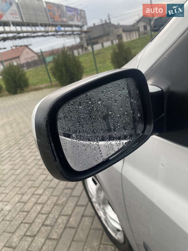 Хетчбек Renault Clio 2006 в Мукачевому