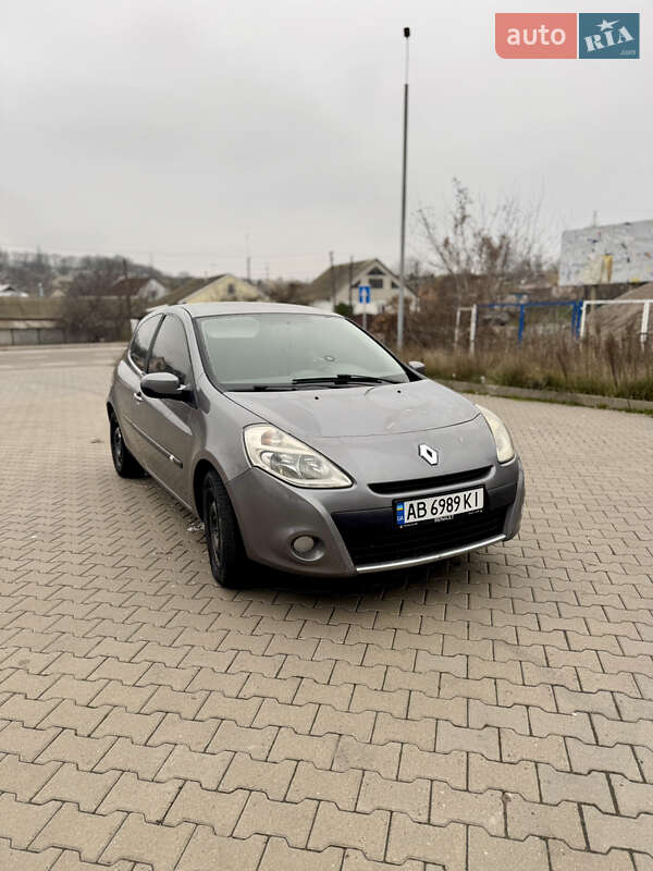 Renault Clio 2011