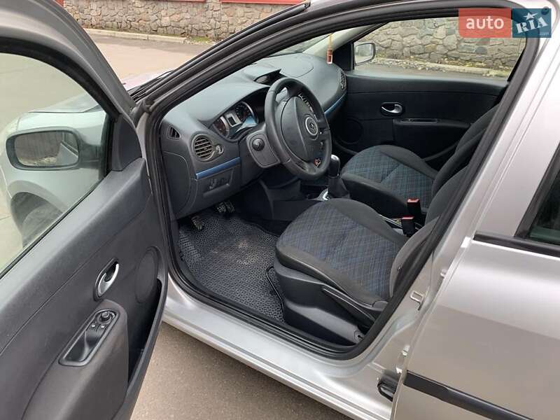 Хэтчбек Renault Clio 2009 в Белой Церкви