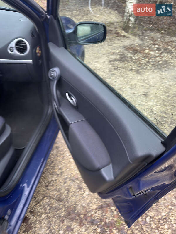 Универсал Renault Clio 2008 в Збараже