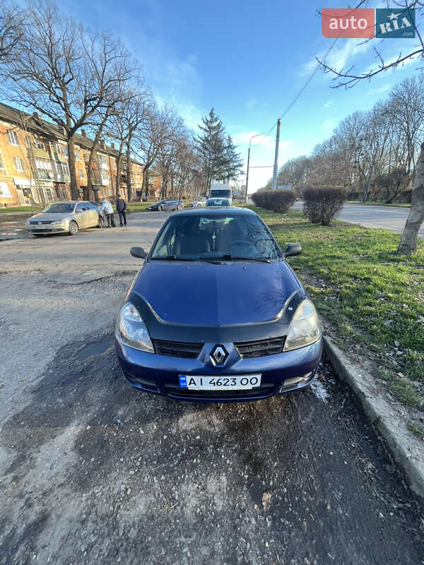 Renault Clio 2003 Renault Clio 2003