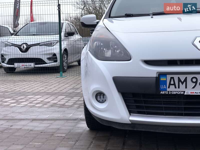 Хэтчбек Renault Clio 2012 в Бердичеве