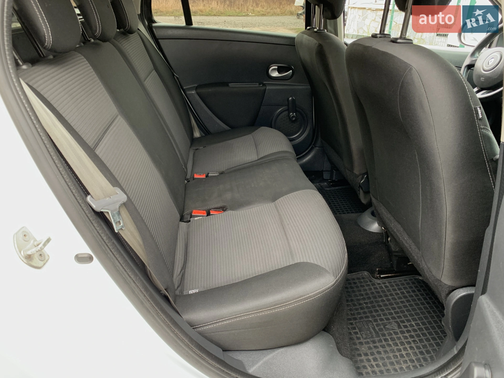 2012 Renault Clio - мініатюра 30