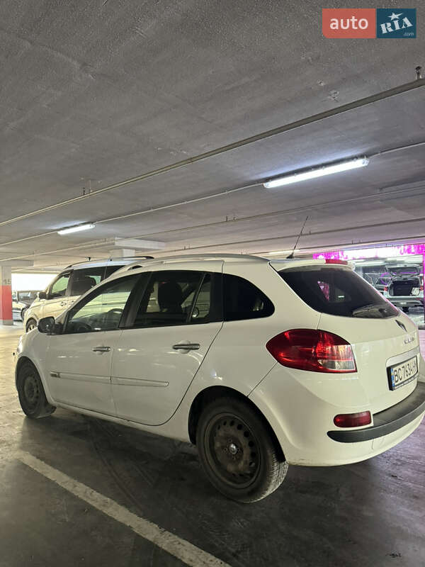 Универсал Renault Clio 2012 в Львове