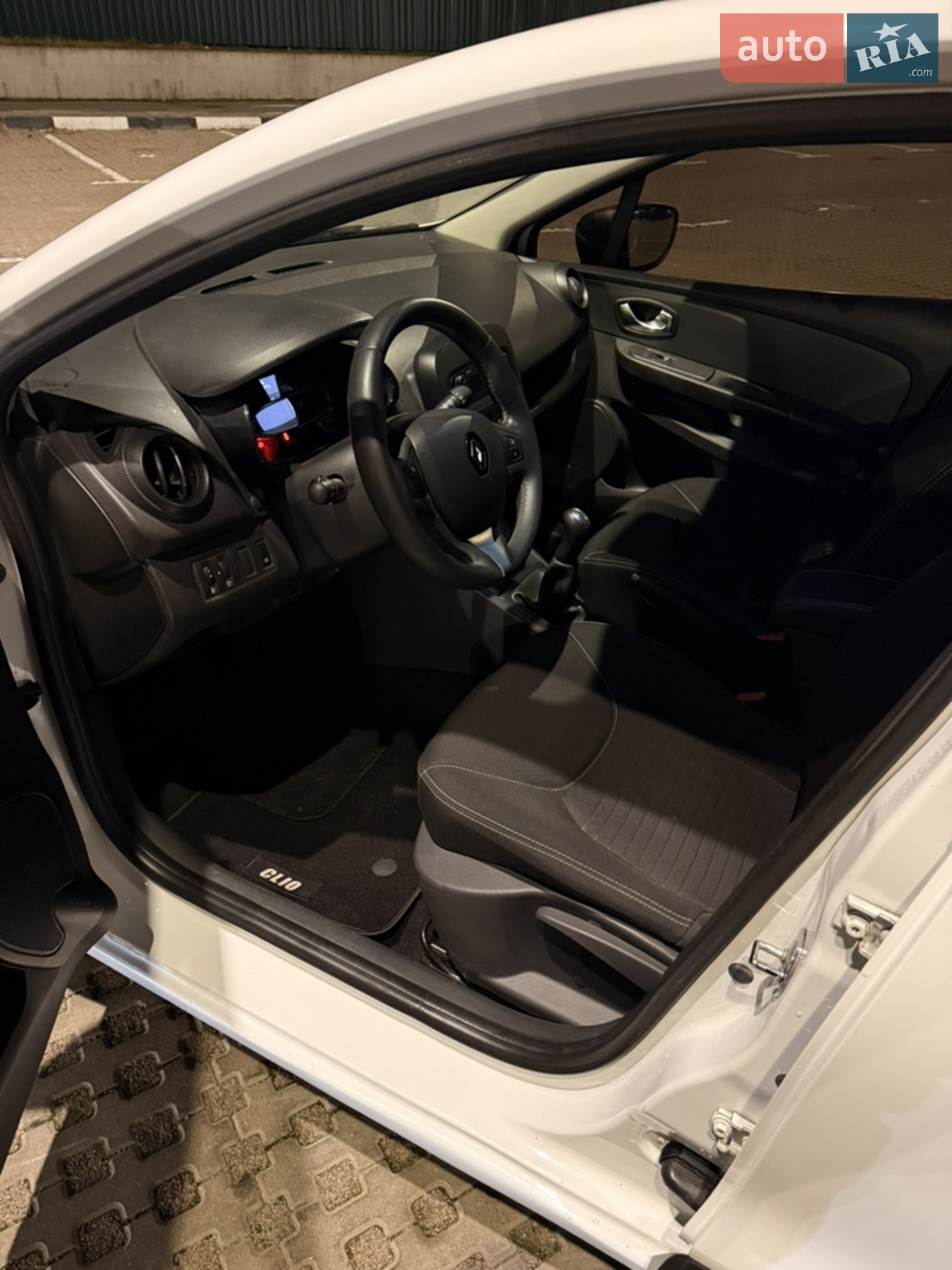 2015 Renault Clio - мініатюра 7