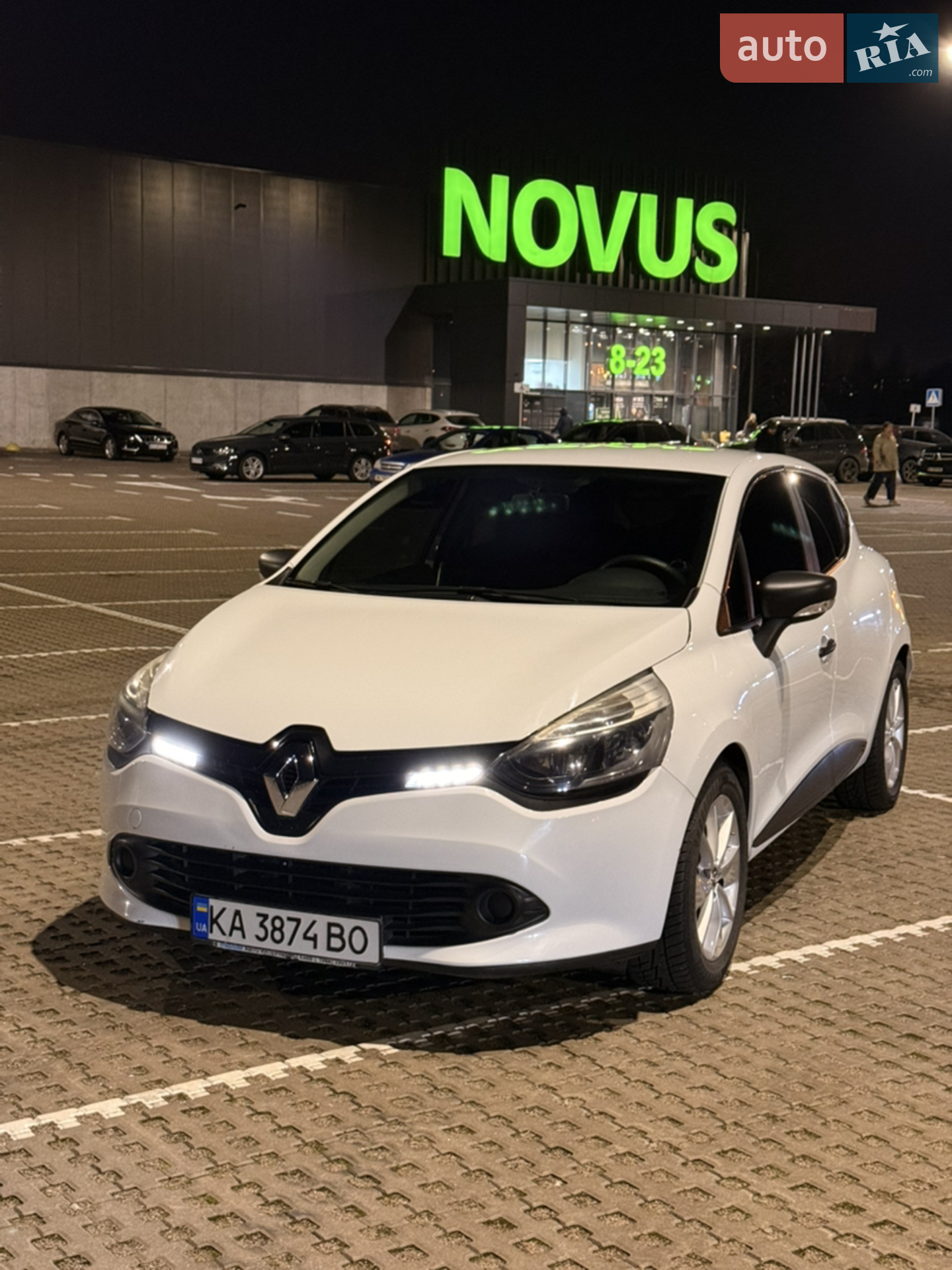 2015 Renault Clio - мініатюра 13