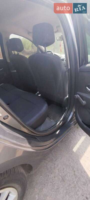 Хетчбек Renault Clio 2008 в Миргороді фото 6 Хетчбек Renault Clio 2008 в Миргороді