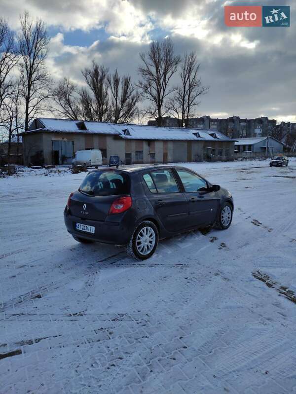 Хэтчбек Renault Clio 2007 в Коломые фото 6 Хэтчбек Renault Clio 2007 в Коломые