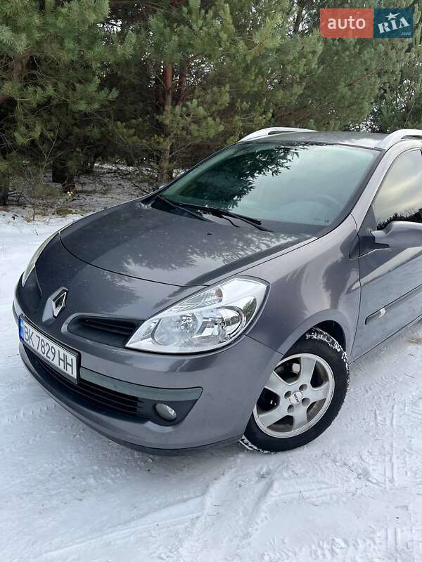 Універсал Renault Clio 2009 в Бродах