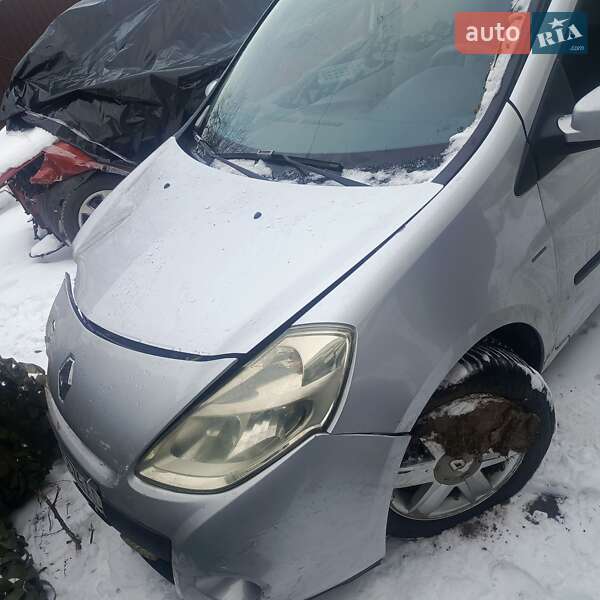 Универсал Renault Clio 2012 в Барышевке