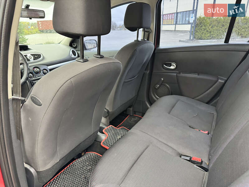 Хэтчбек Renault Clio 2007 в Виннице