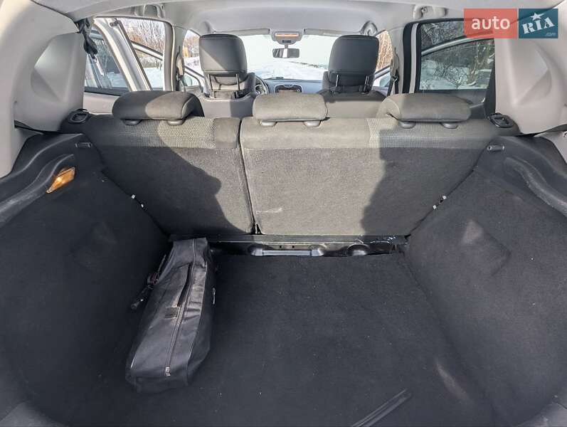 Хетчбек Renault Clio 2013 в Шостці