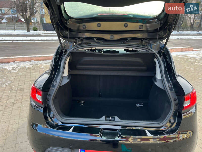 Хэтчбек Renault Clio 2013 в Луцке