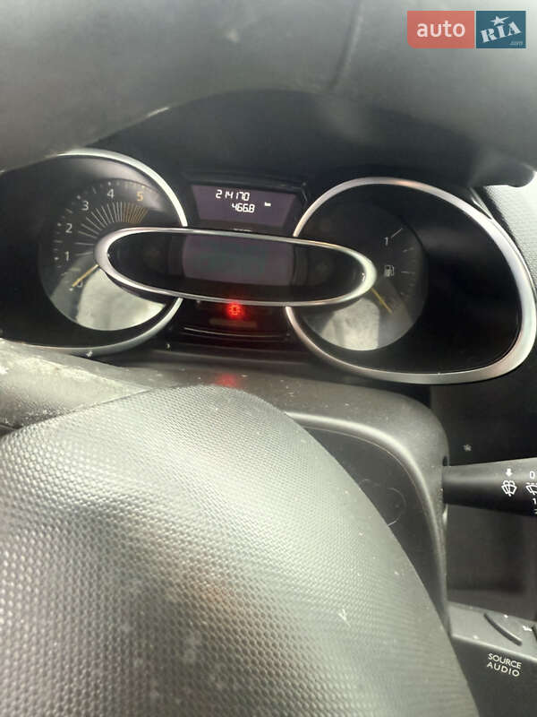 Универсал Renault Clio 2015 в Городке