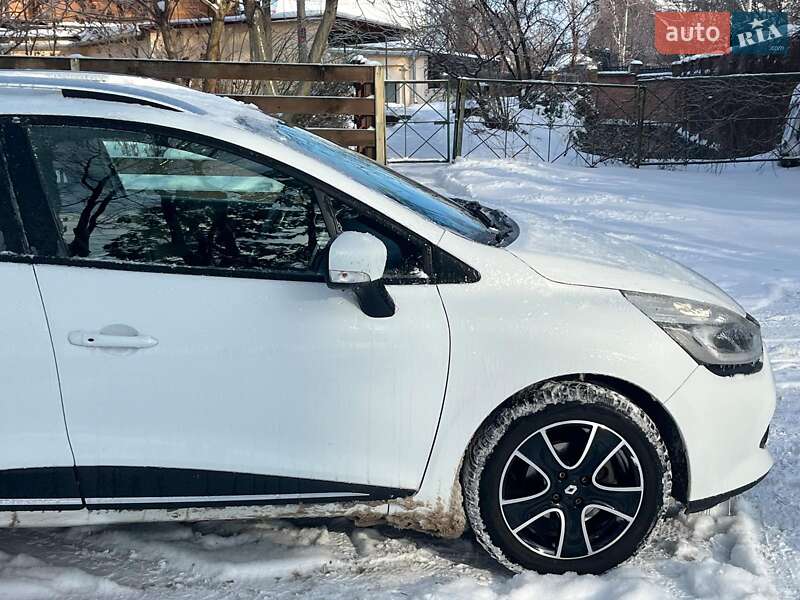 Хэтчбек Renault Clio 2016 в Киеве