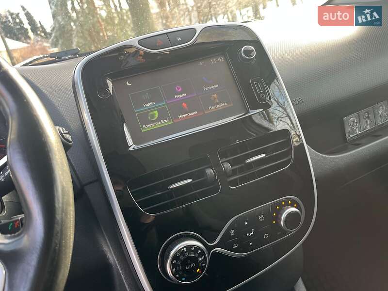 Хэтчбек Renault Clio 2016 в Киеве