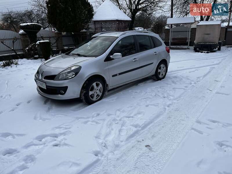 Универсал Renault Clio 2008 в Черновцах