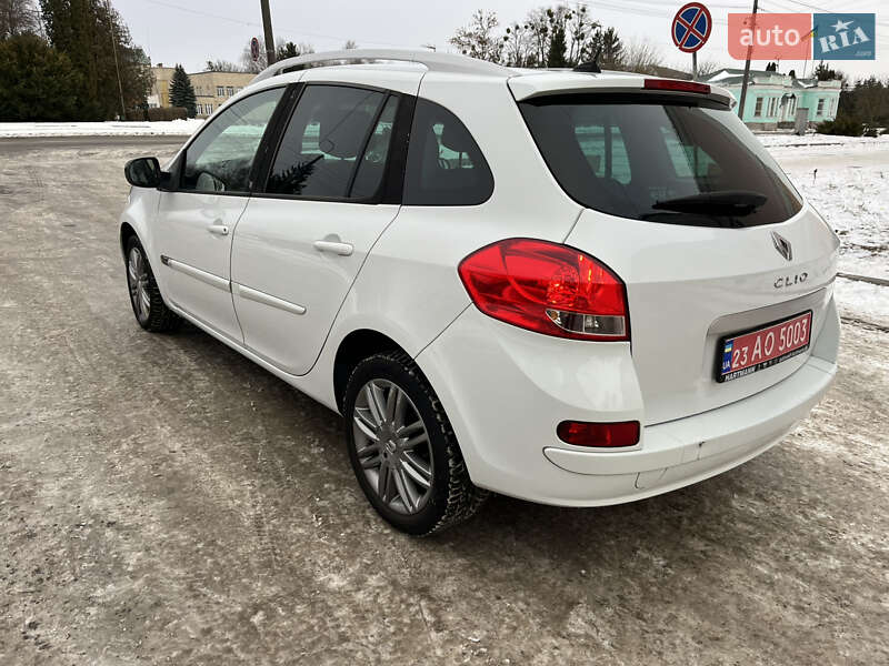 Универсал Renault Clio 2010 в Шепетовке