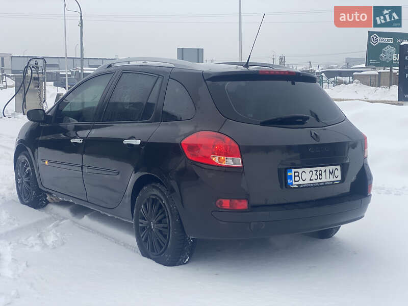 Универсал Renault Clio 2008 в Львове