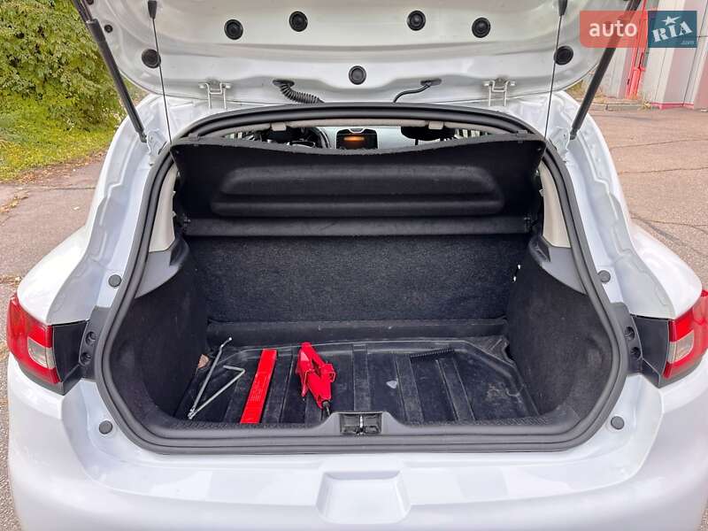 Хэтчбек Renault Clio 2013 в Запорожье