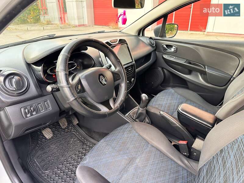 Хэтчбек Renault Clio 2013 в Запорожье