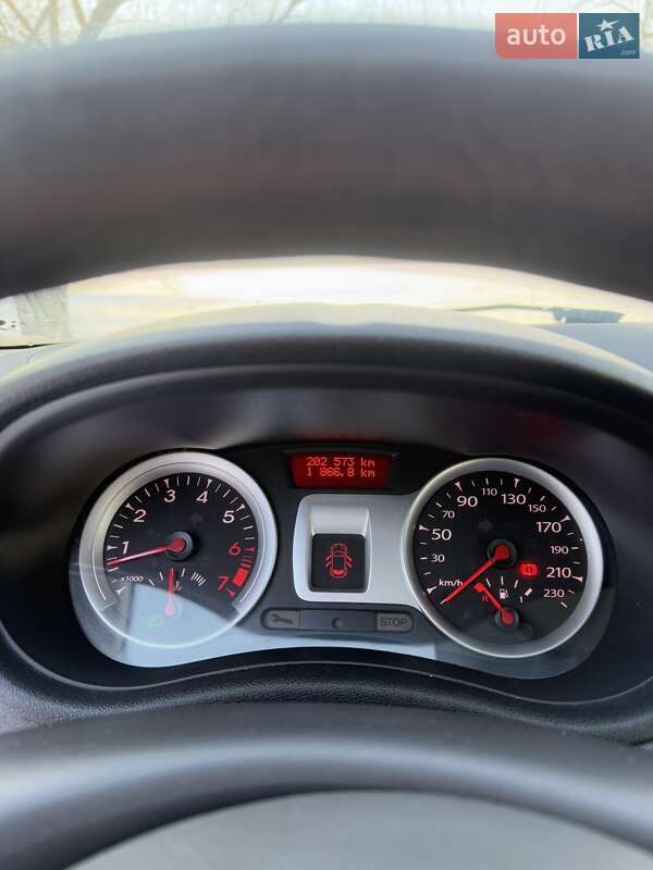 Универсал Renault Clio 2010 в Сумах фото 30 Универсал Renault Clio 2010 в Сумах