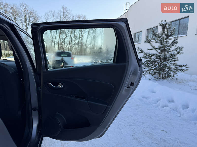 Универсал Renault Clio 2015 в Луцке