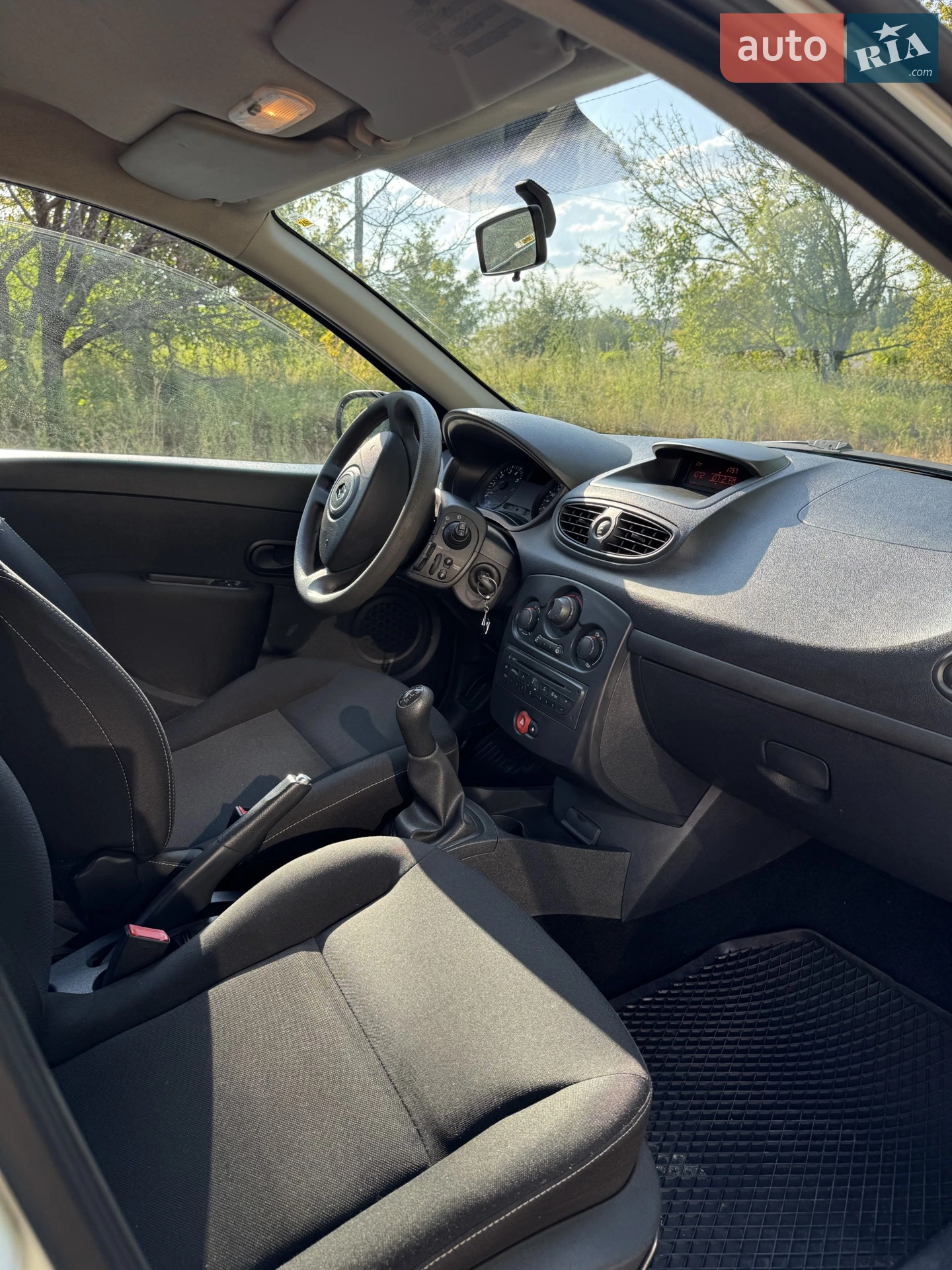 2013 Renault Clio - мініатюра 9