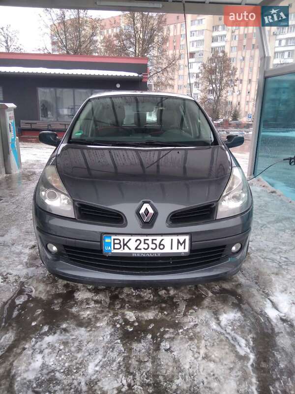 Хэтчбек Renault Clio 2008 в Ровно