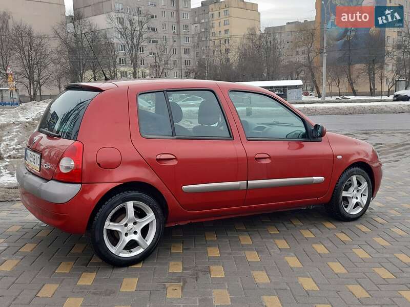 Хэтчбек Renault Clio 2004 в Виннице фото 3 Хэтчбек Renault Clio 2004 в Виннице