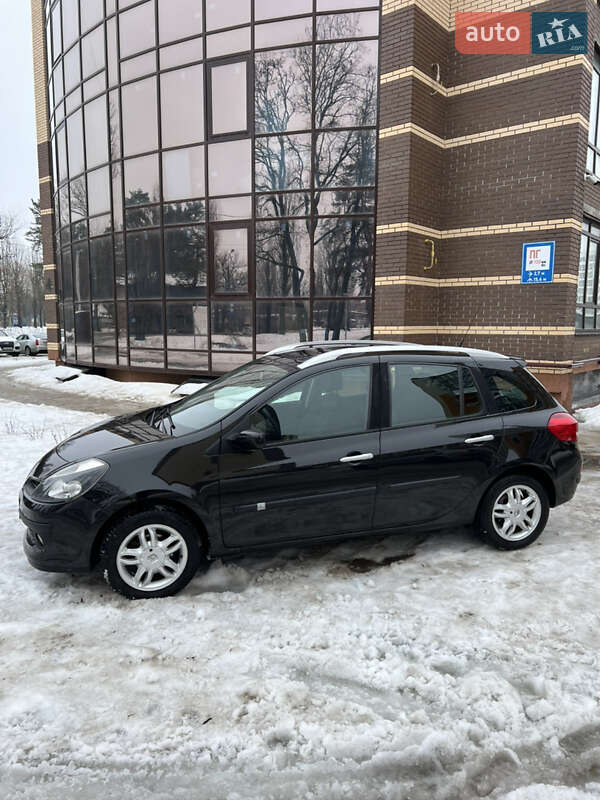 Универсал Renault Clio 2008 в Чернигове